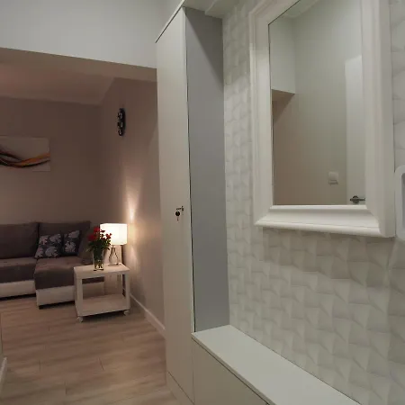 דירה Grand Tourist Goth 1/5 Rajska Str גדנסק