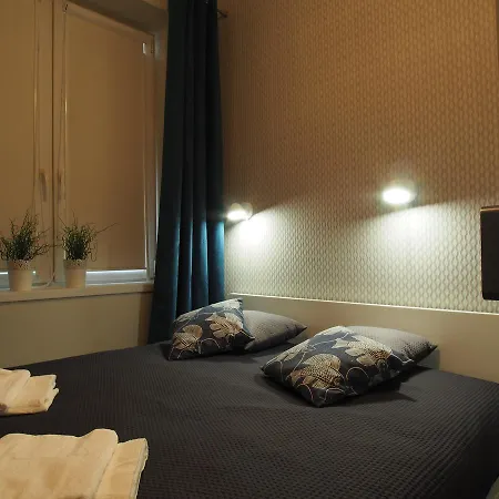 Grand Tourist Goth 1/5 Rajska Str * Danzica