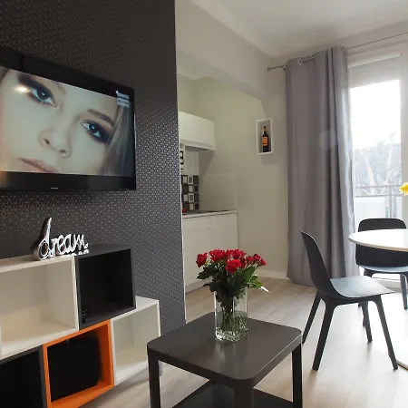 Apartment Grand Tourist Goth 1/5 Rajska Str